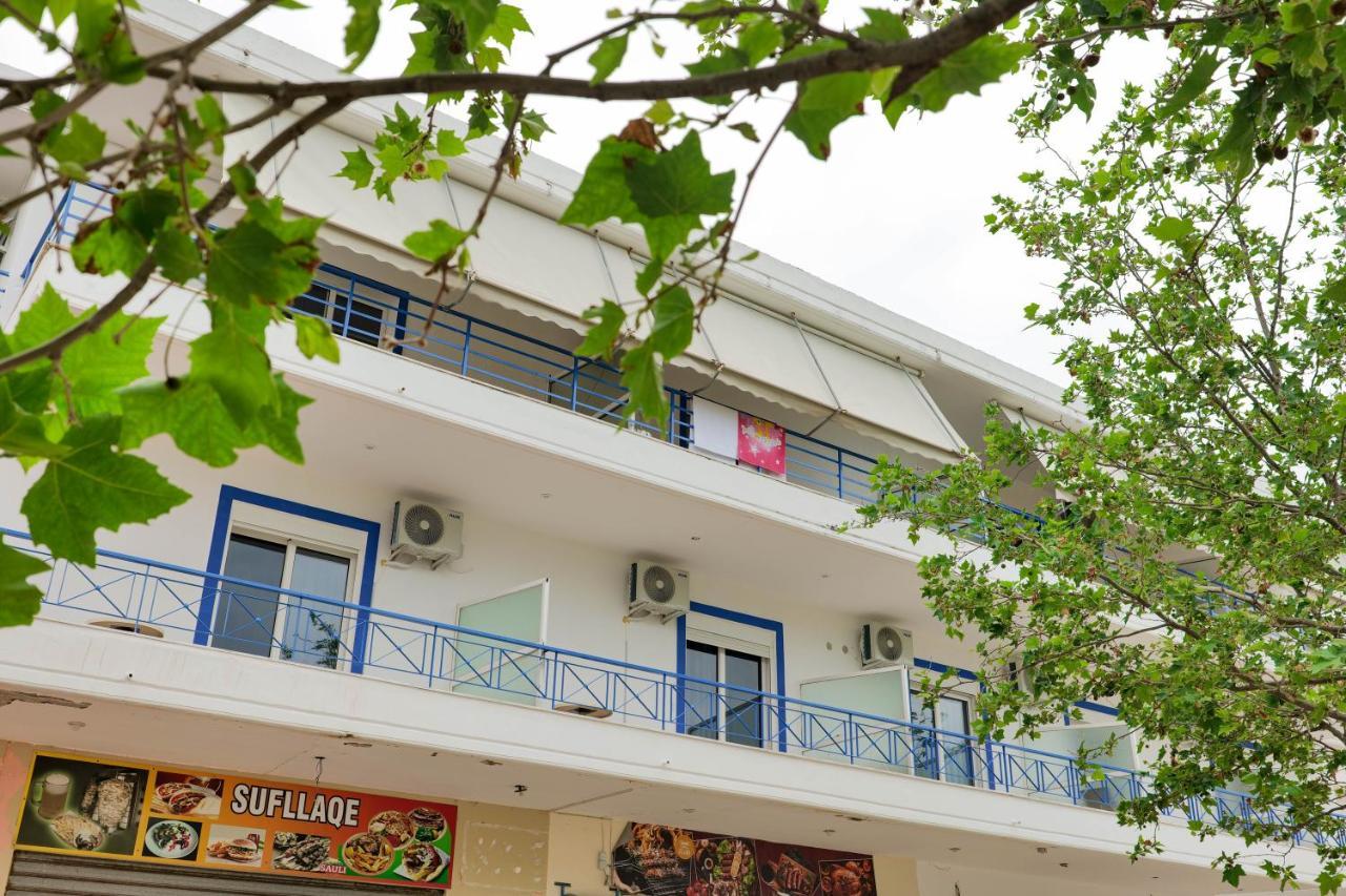 Mema Rooms Himare Exterior photo
