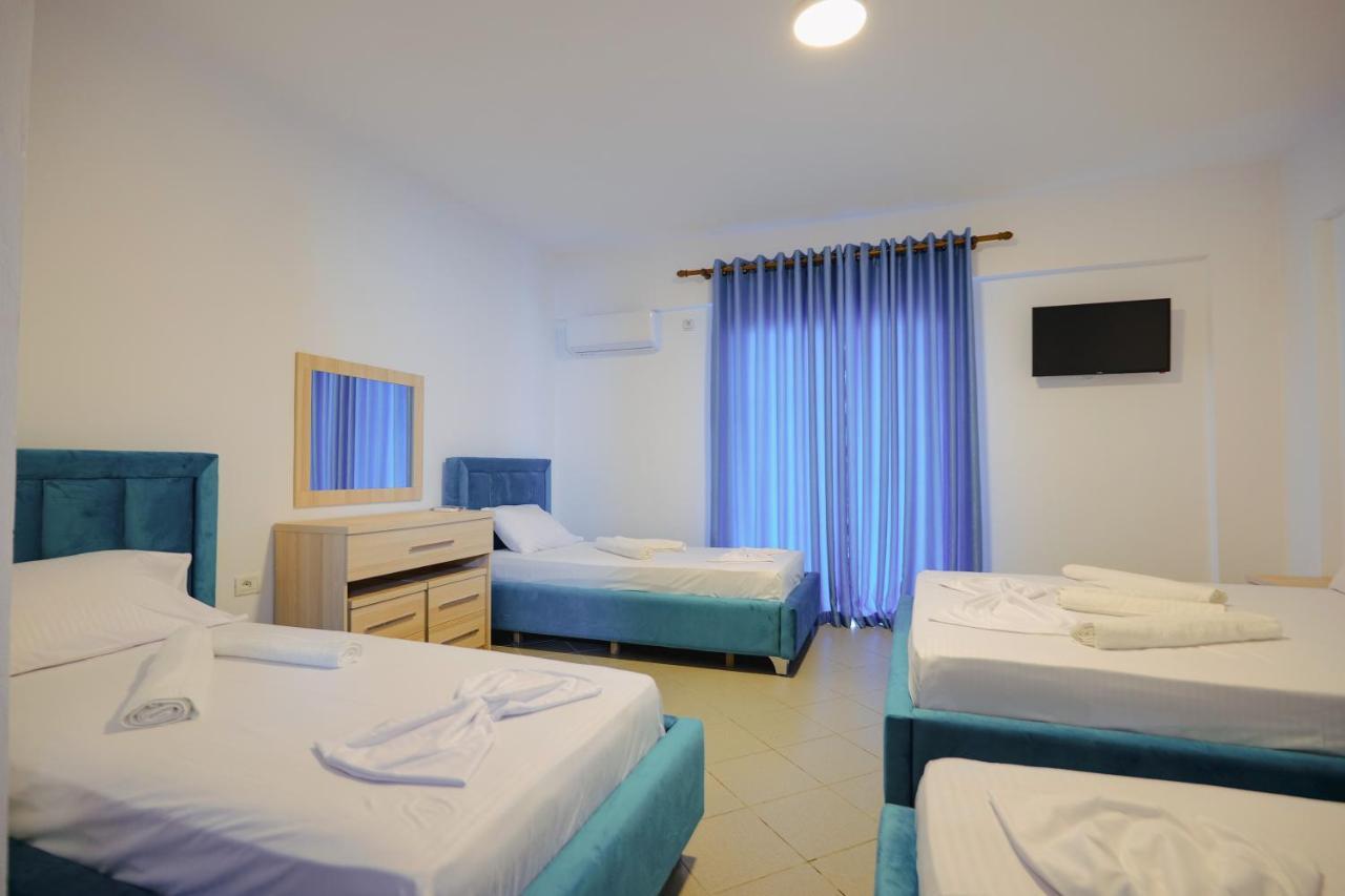 Mema Rooms Himare Exterior photo