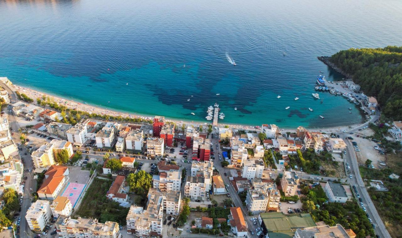 Mema Rooms Himare Exterior photo