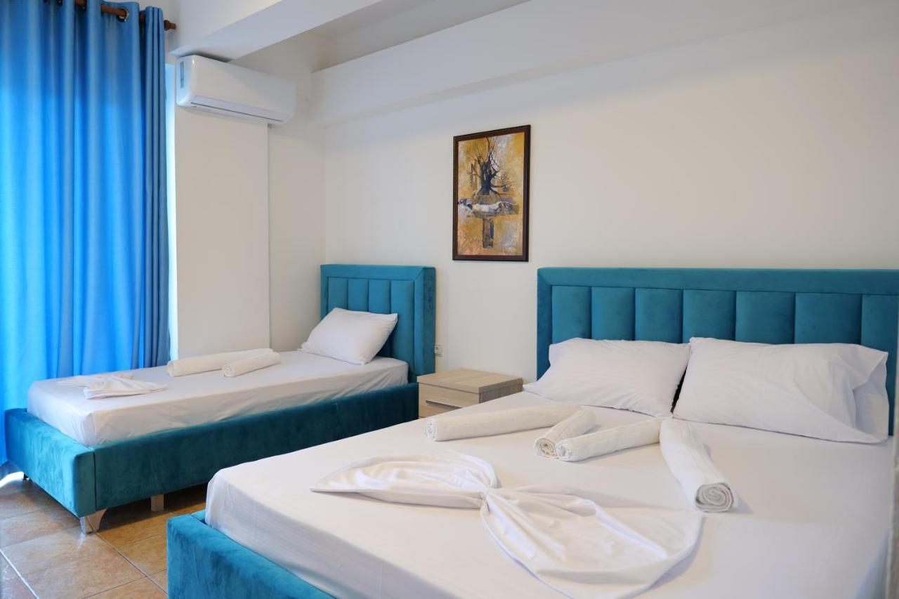 Mema Rooms Himare Exterior photo