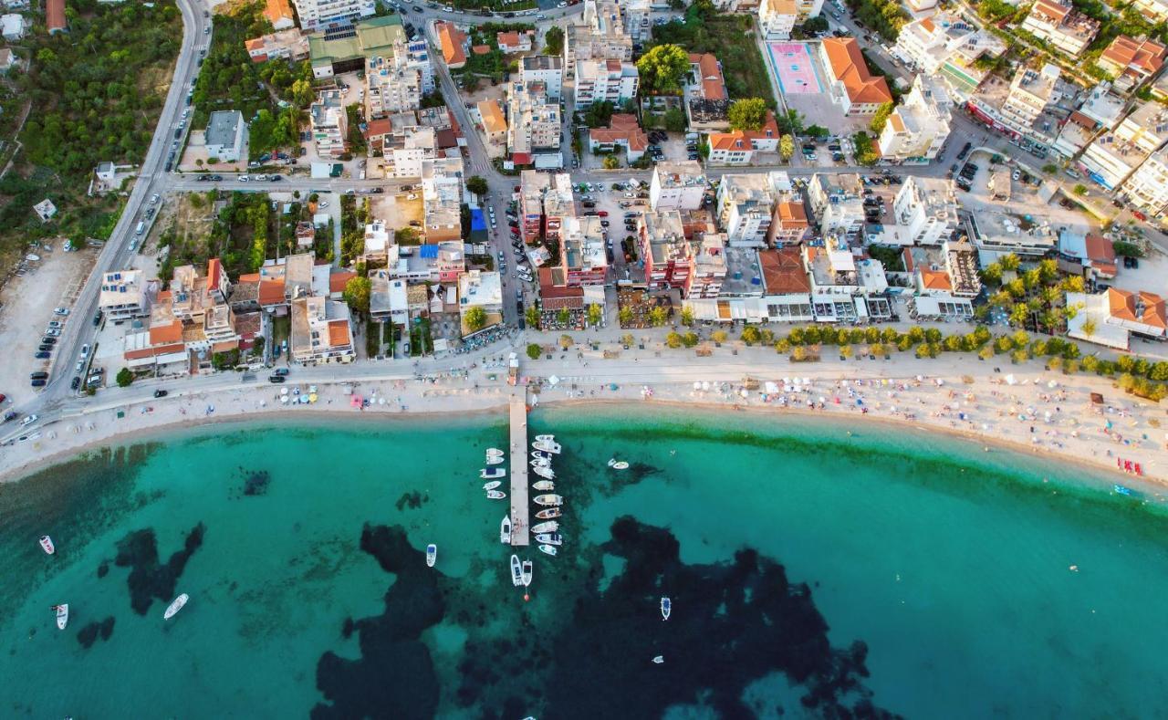 Mema Rooms Himare Exterior photo