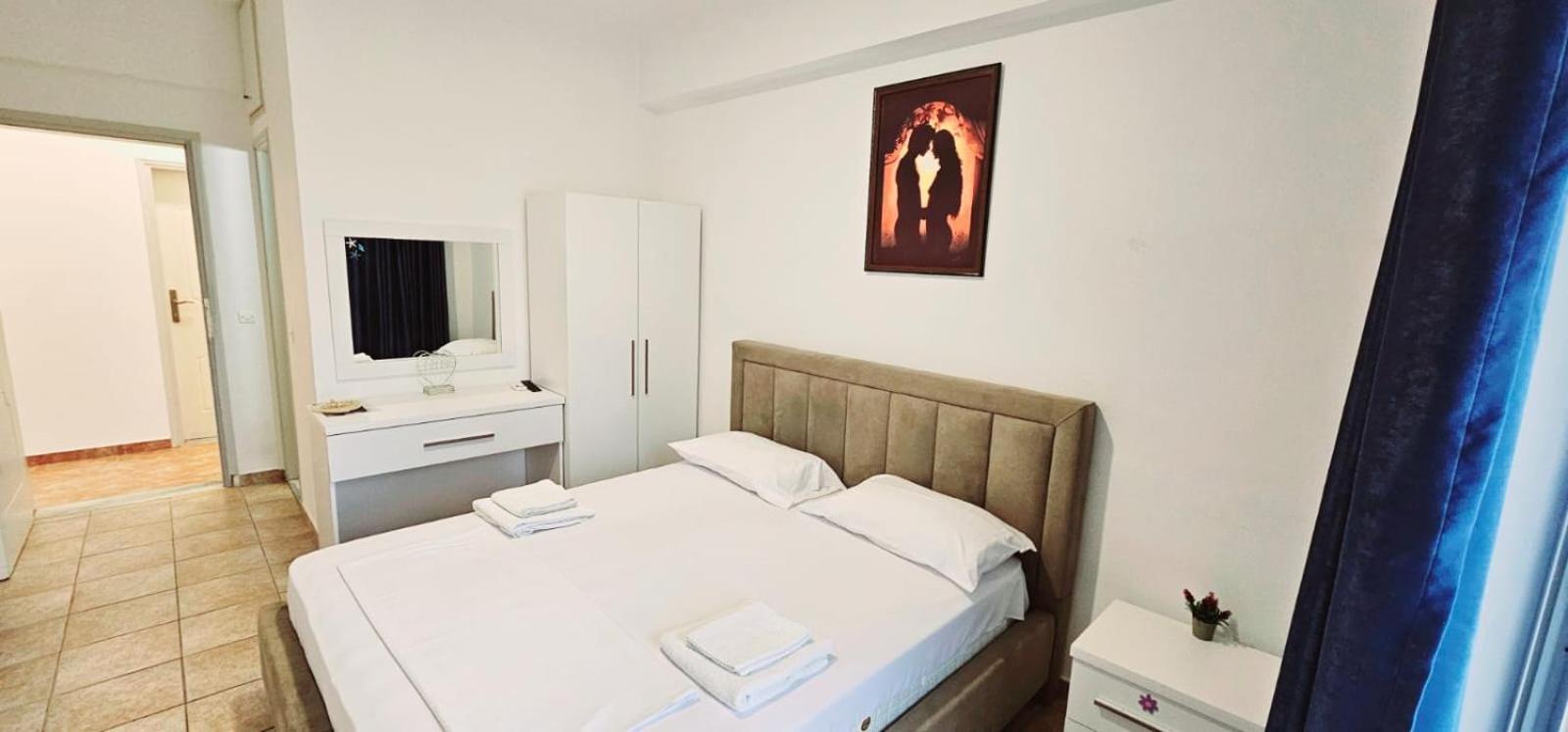 Mema Rooms Himare Exterior photo